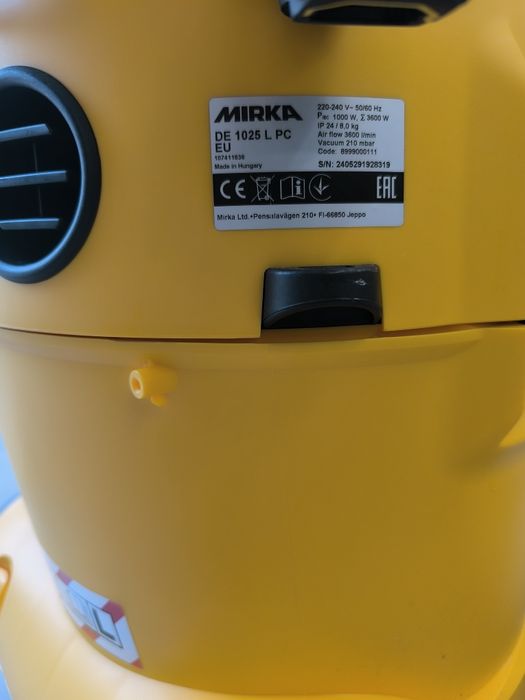 Продам профессиональный пылесос MIRKA