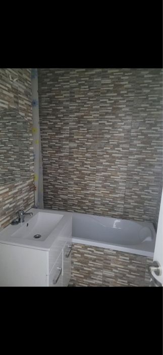 Vand garsoniera zona omv