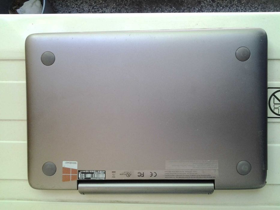 Laptop Tablet Asus