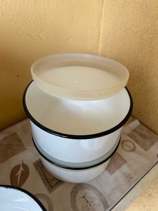 Комплект от 3 бр. канчета емайлирани за храна