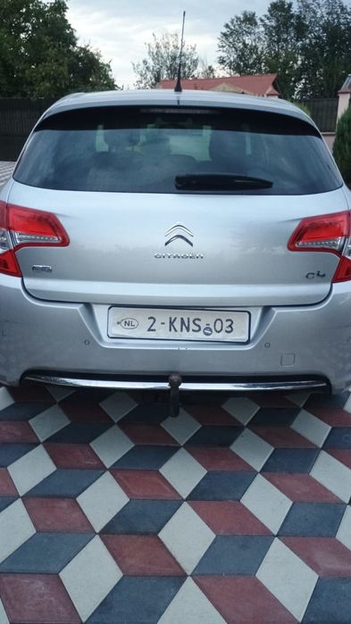 Se vinde Citroen C4 1.6 e hdi anul 2013, cutie manuală