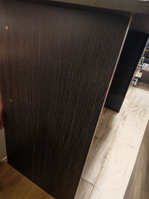 Ново бюро от Art me