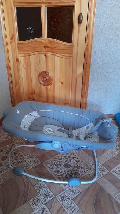 Продаётся детская кроватка