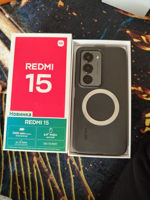 Продаётся телефон