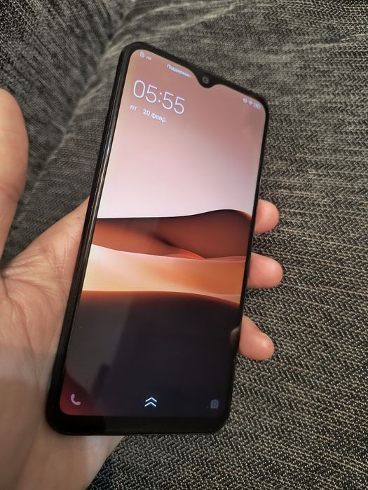 Смартфон Vivo 2015 в идеальном состоянии