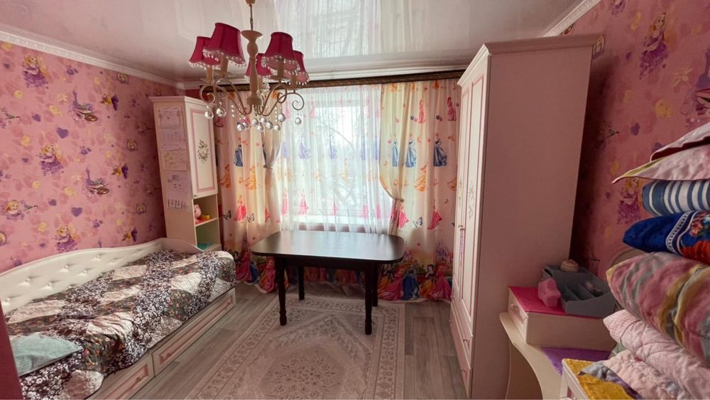 Квартира 4 комнатный