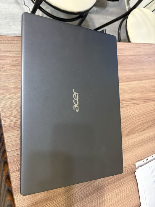 Ноутбук Aser Aspire 3