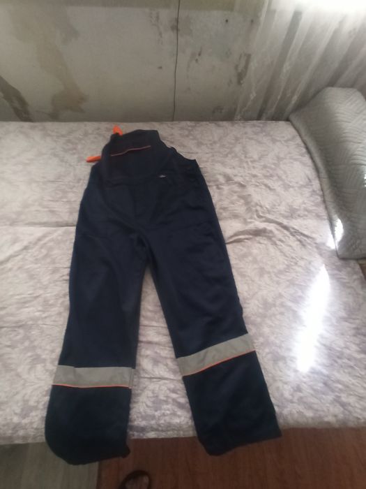 Продам робу рабочее размеры 48,50 в хорошем состоянии