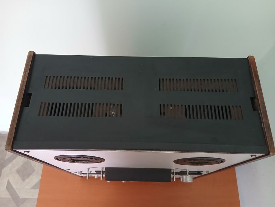 Magnetofon ROSTOV 105
