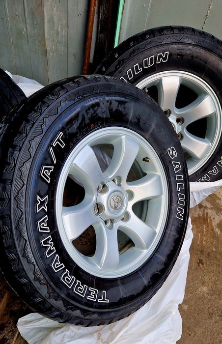 Продам  диски  в сборе   265/70 R17