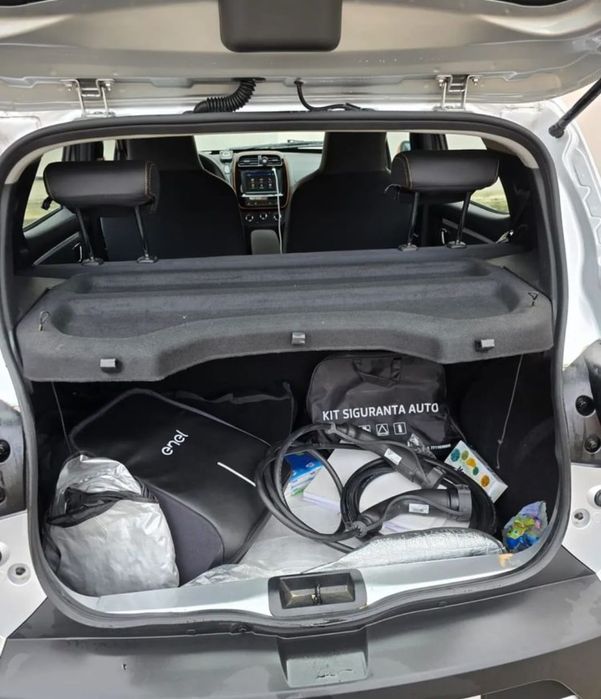 Dacia Spring electrică unic proprietar revizii reprezentanta