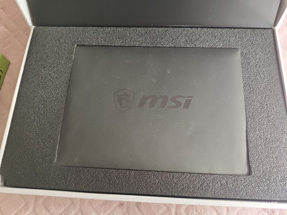 Продавам масивна видео карта MSI SUPRIM X RTX 3070 8GB