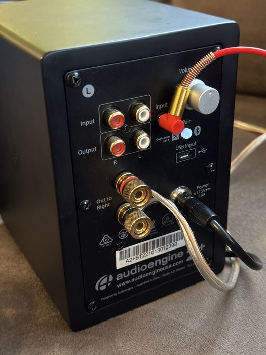 Audioengine A2+ ca noi