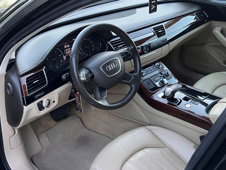 Audi A8 2011, 3.0 diesel 250CP Quatro, Distronic, Trapa, stare buna, proprietar