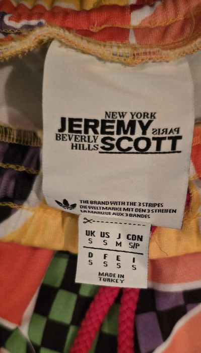 Compleu adidas x jeremy scott