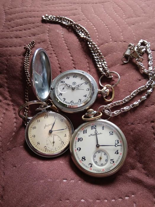 Джобни "Молния" и ръчен "Полет"