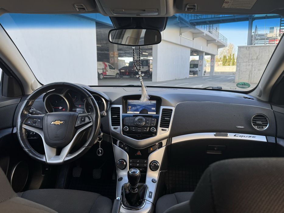 Vand/Schimb Chevrolet Cruze