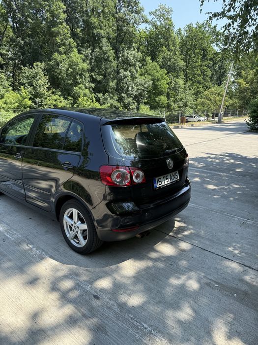 VOLKSWAGEN Golf 2010 — imagine 3