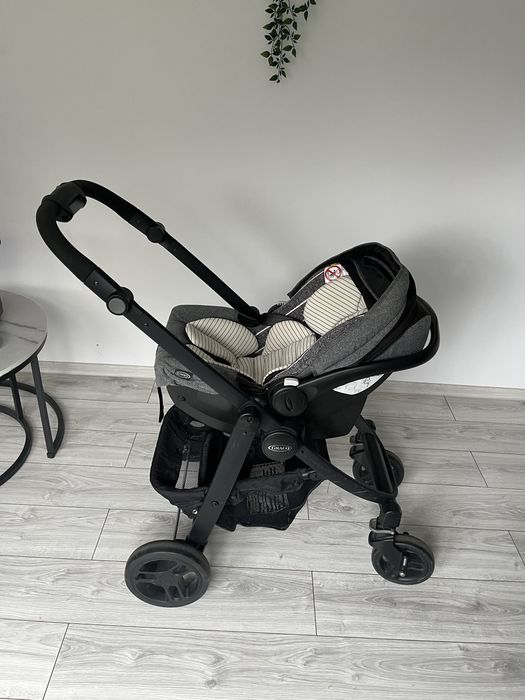 Carucior 3 in 1 Graco