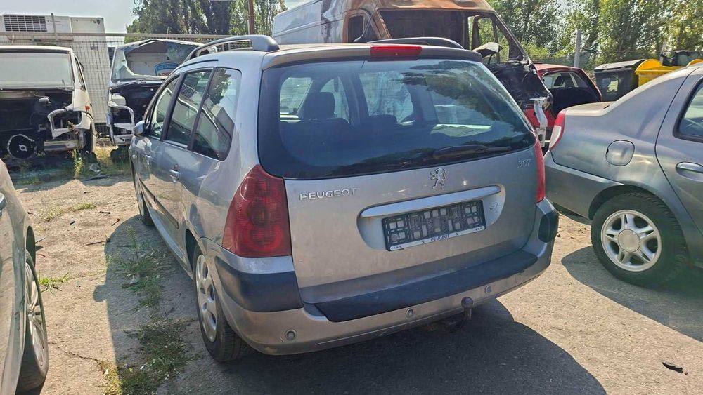 Dezmembrez PEUGEOT 307 -1.6 Benzina din 2003 - NFU