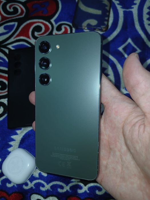 Продам Samsung s23 256gb