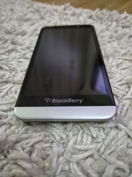 Blackberry  Z30 stare foarte  buna