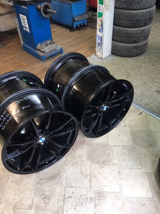 Продам диски на бмв r-20