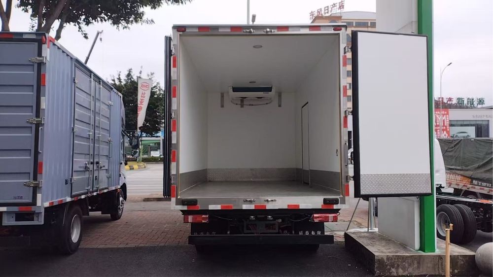 Byd T5 грузовая машина борт четыре на два