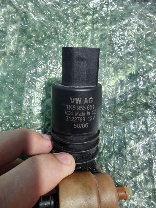 Pompa lichid parbriz passat b6
