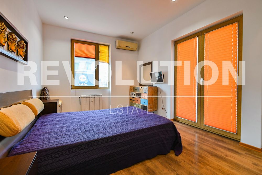 Дава се под наем Тристаен апартамент в София, Център - 96 кв.м за 1500 € - Снимка #4