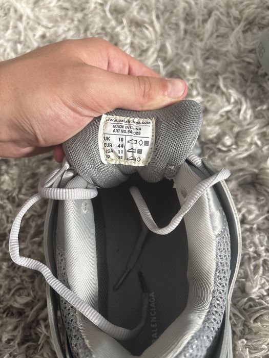 Balenciaga track