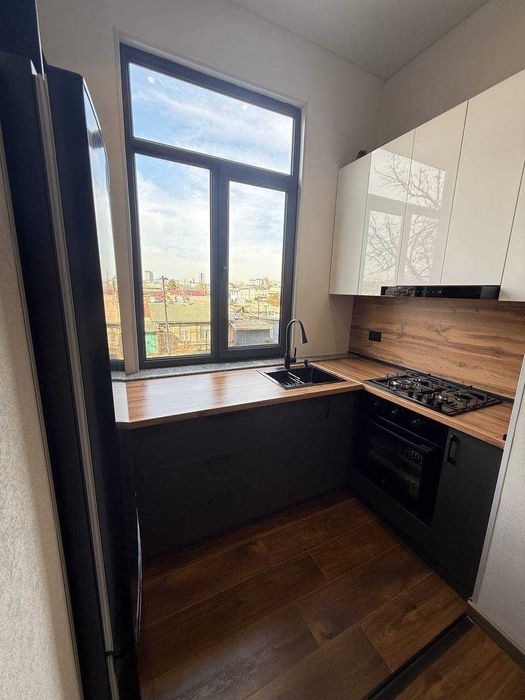 NeoHouse,ор-р: Улица, Баку, Узбум 5 минут от центра, 45м2 +балкон !!