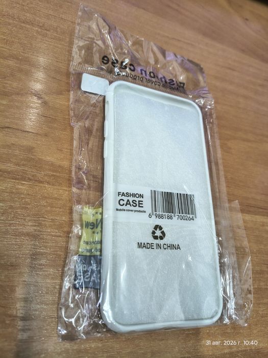 Чехол на IPhone SE. Бесплатно