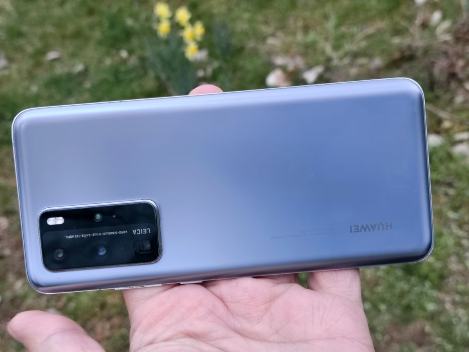 Huawei P40 Pro 256/12 +original Huawei P40 Pro Game Case