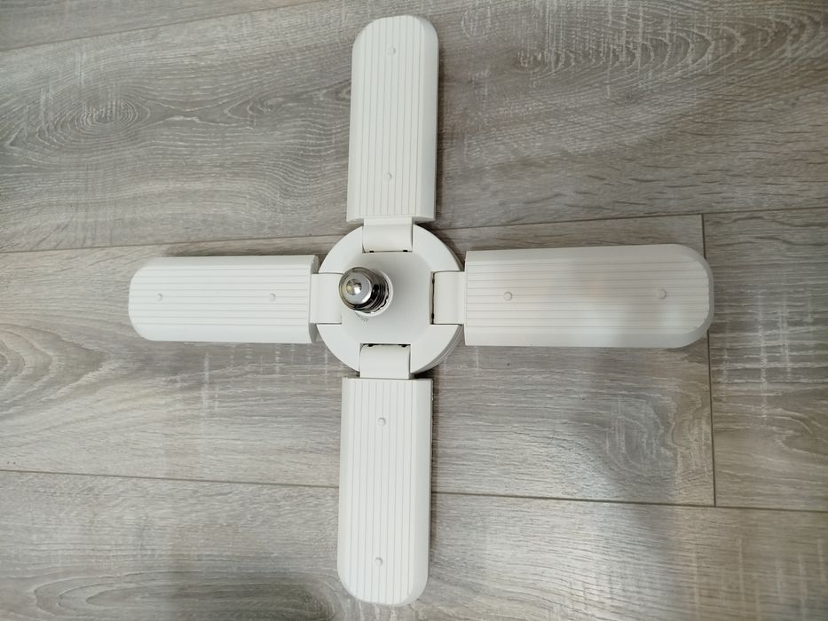 Лампа светодиодная