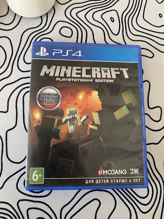 Продается диск MINECRAFT! В идеальном состоянии.