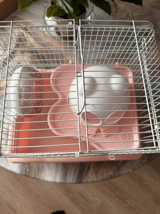 Продам клетку для хомяка