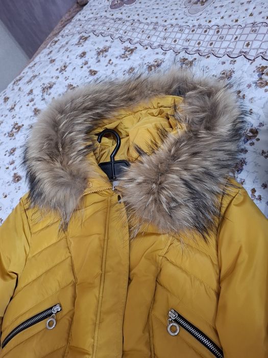 Продаются 2 теплые куртки