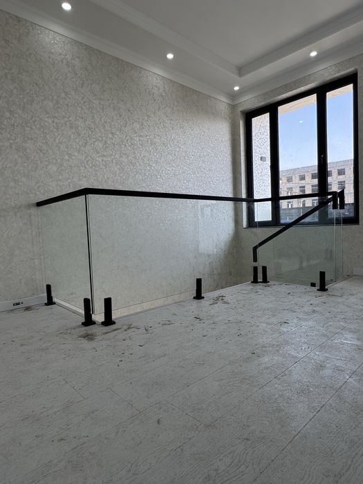 ПЕРИЛА стеклянные Hi Tech Loft