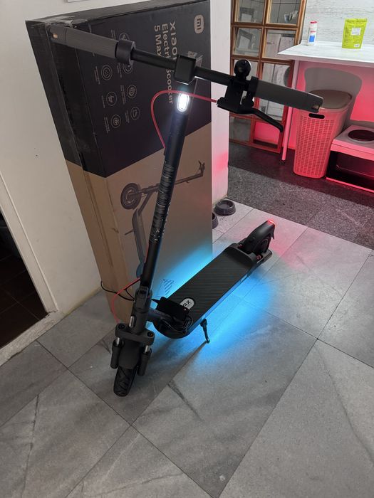 Xiaomi Max 5 Scoot