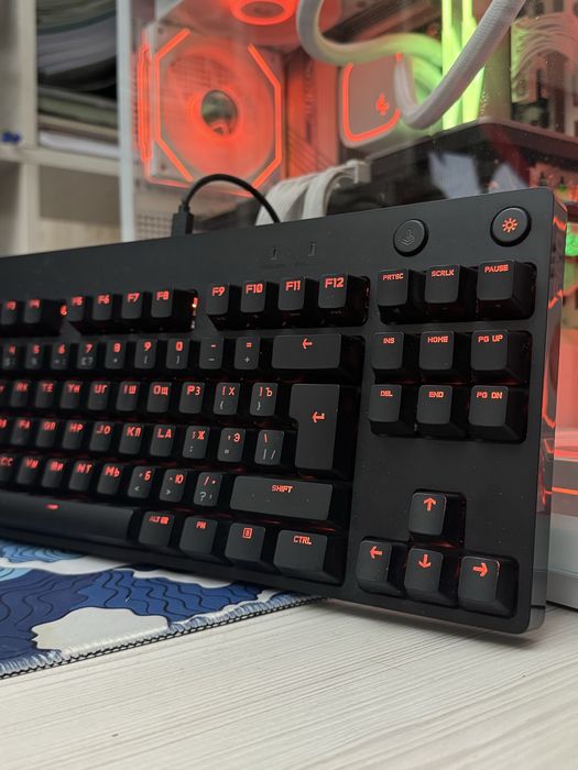 Клавиатура Logitech G pro TKL rgb