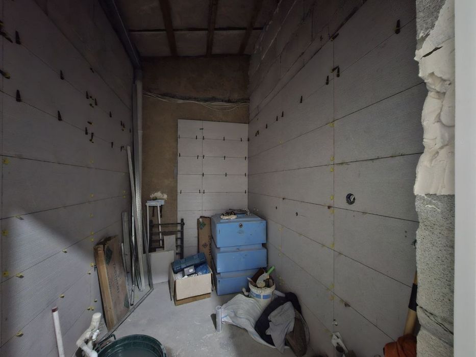 Dom navastroyka. 102 kv m.