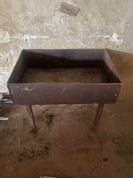 Продаю не большой мангалчик