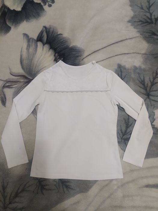 Белая блузка для девочки на 8 лет
