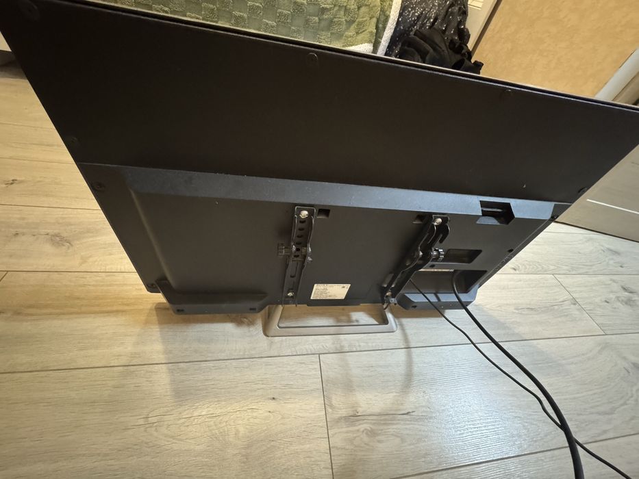 Продам телевизор