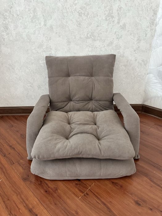 Игровое кресло. Маленькое кресло