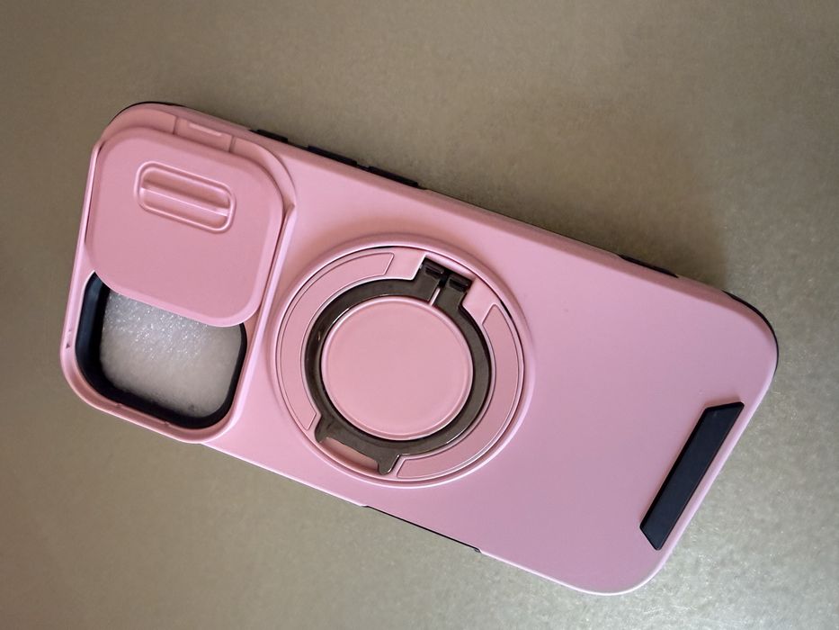 чехлы на Iphone 16