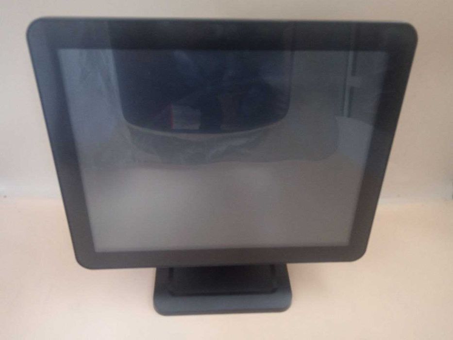 POS Monoblok 15" Sensorniy / Core i5 / 8GB RAM / 128GB SSD