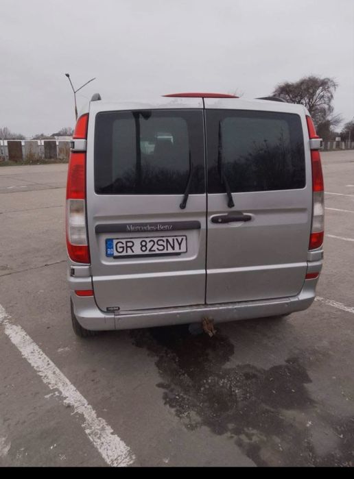 Vand sau schimb Mercedes Vito