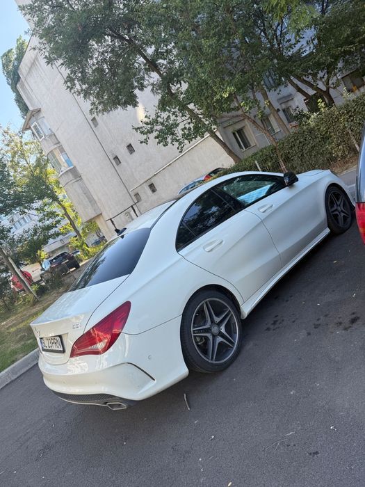 Mercedes-Benz CLA 220/ AMG  Line/ Panoramic/ Camera